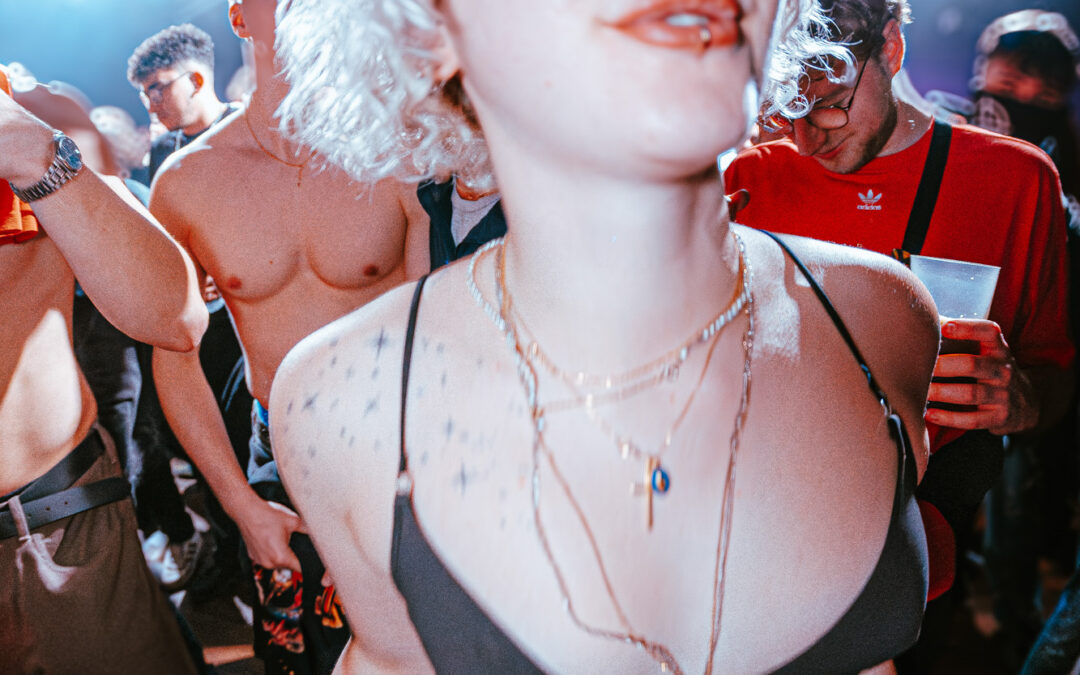 disturbia prada2000